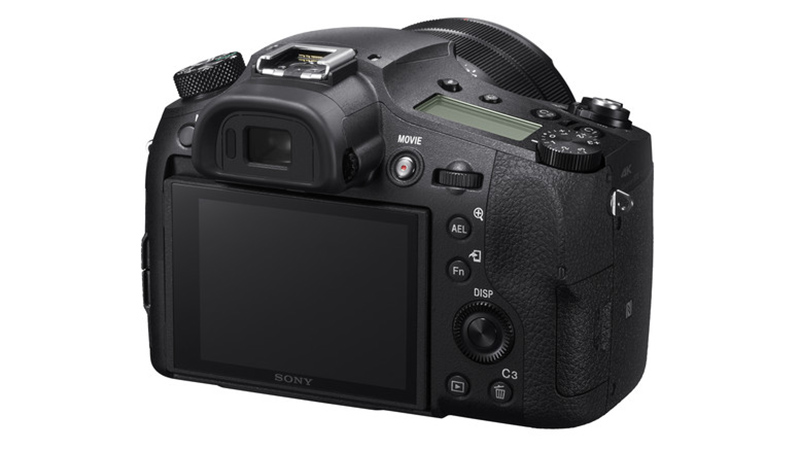 سوني تكشف عن كاميرة RX10 IV بجودة 4K وتصوير حركة بطيئة