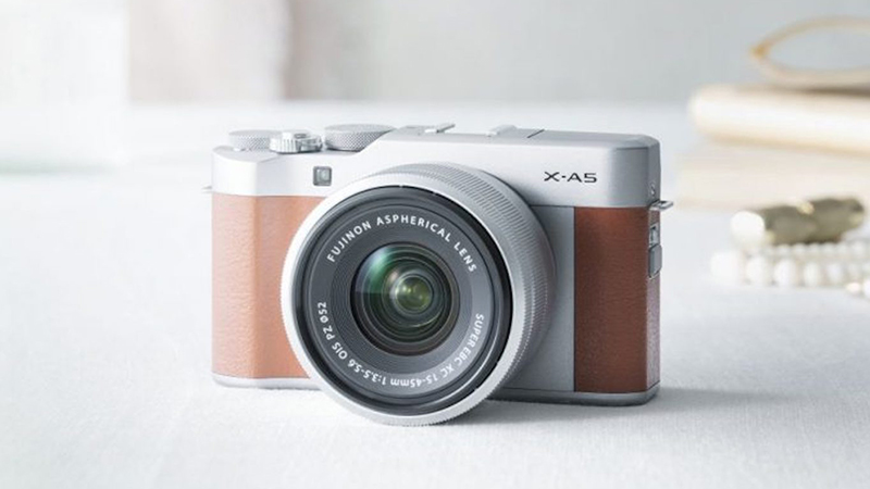 فوجي فيلم X-A5 كاميرا ميرورليس جديدة من فوجي بجودة 4K