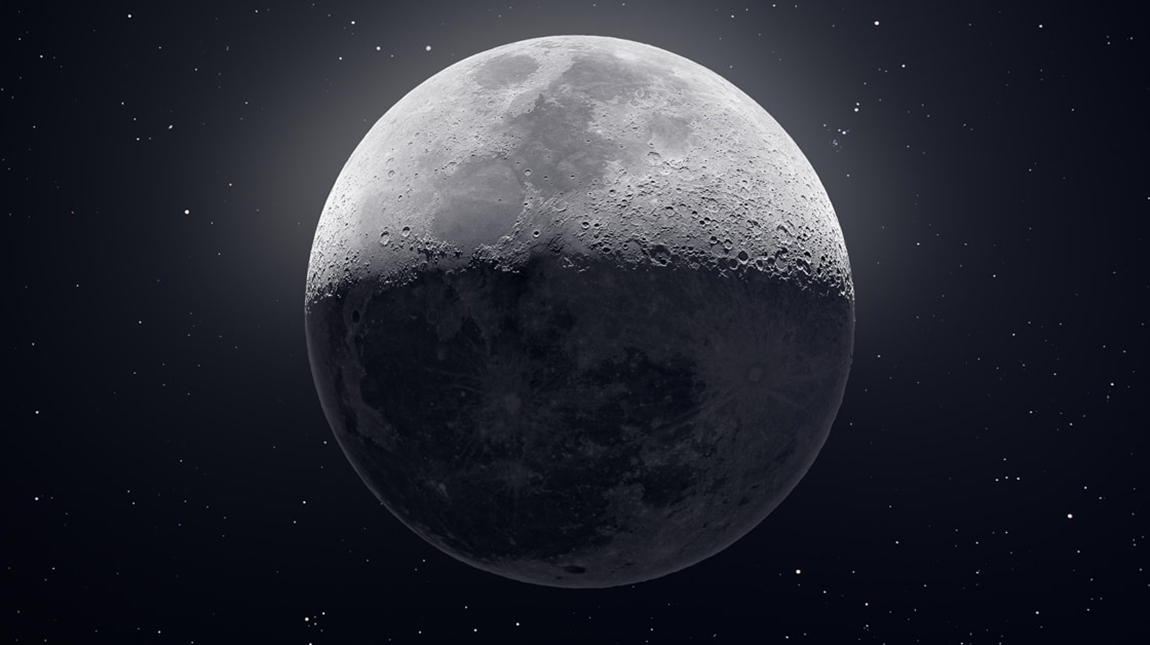 صورة للقمر مكونة من 50 الف صورة تم تجميعها بالفوتوشوب