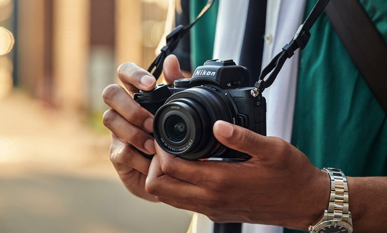 Nikon Z50 اول كاميرا ميرورليس كروب فريم من نيكون بتصوير 4K