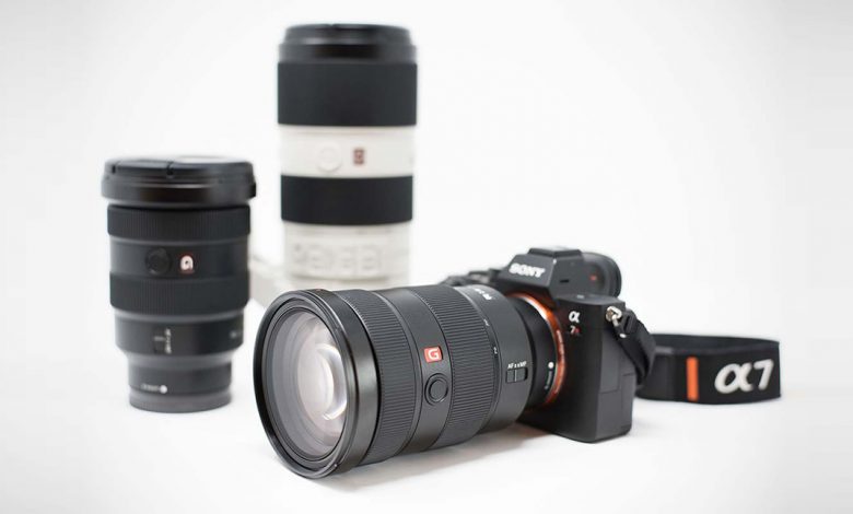 كاميرات وعدسات سوني متاحة للإيجار لدى غيربوكس Gearbox